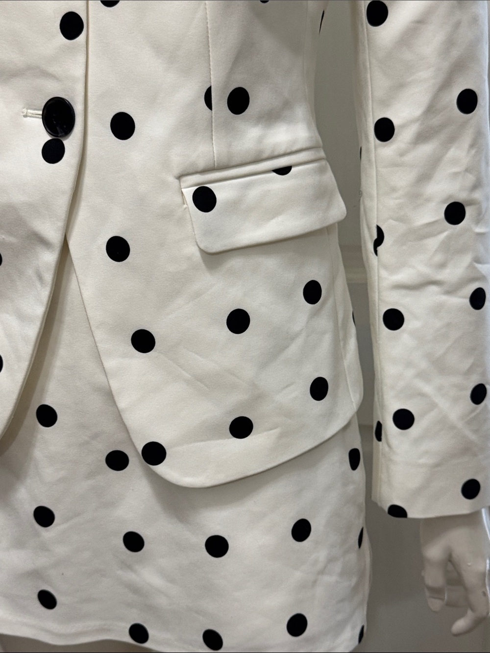 Express Editor White Polka Dot Blazer Skirt Set Stretch
Cotton 2-Piece Suit A4 - Picture 7 of 16